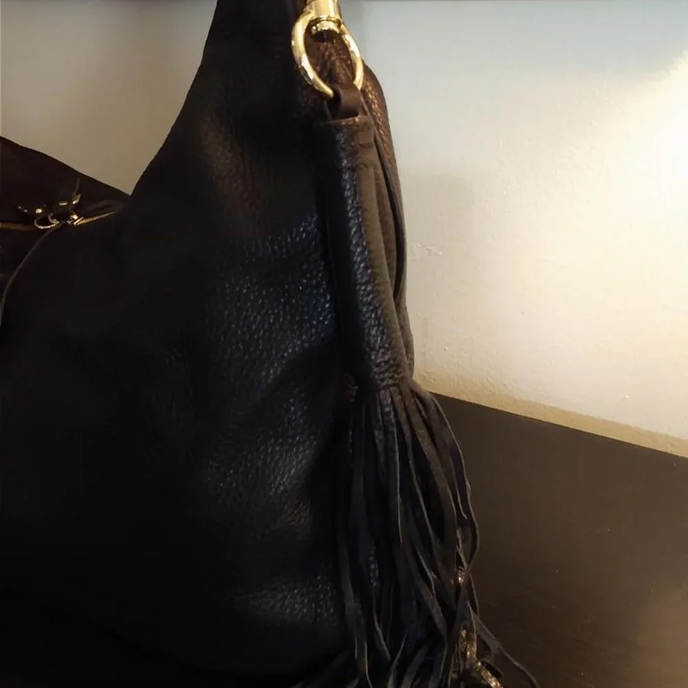 New Gili Classic Black Hobo Bag with it's dust bag - Picture 8 of 11